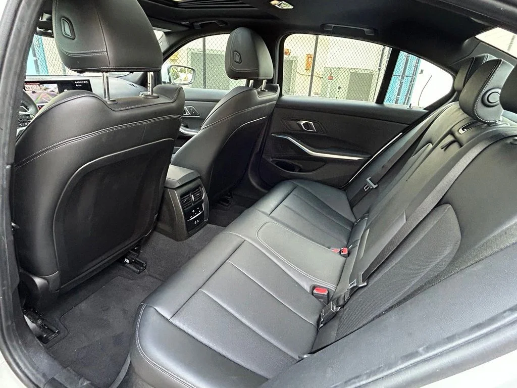 Used 2025 White BMW 330i image 42