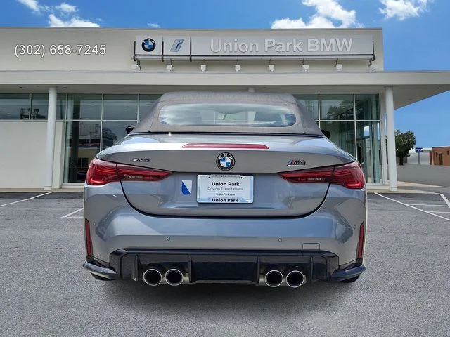 Used 2025 Skyscraper Grey Metallic BMW Competition image 5
