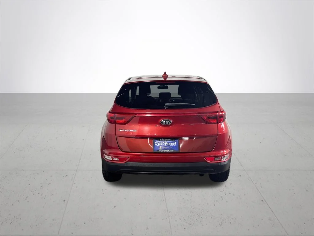 Used 2018 Red Kia LX image 7