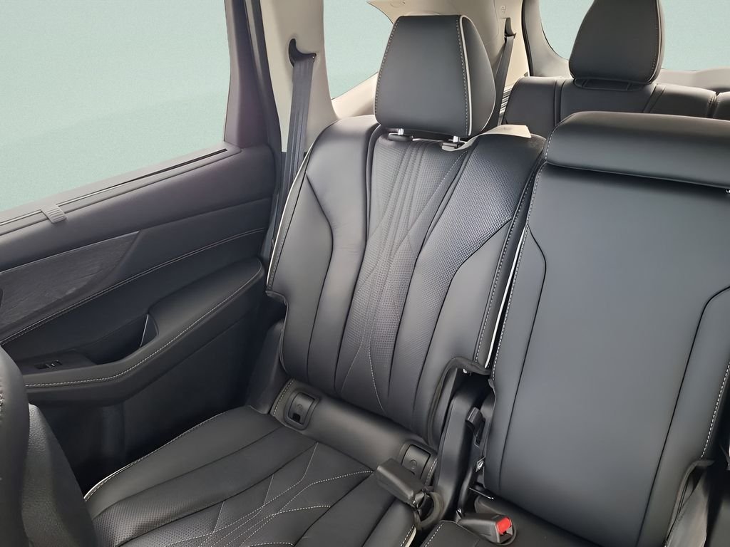 New 2026 Majestic Black Pearl Acura Advance Package image 12