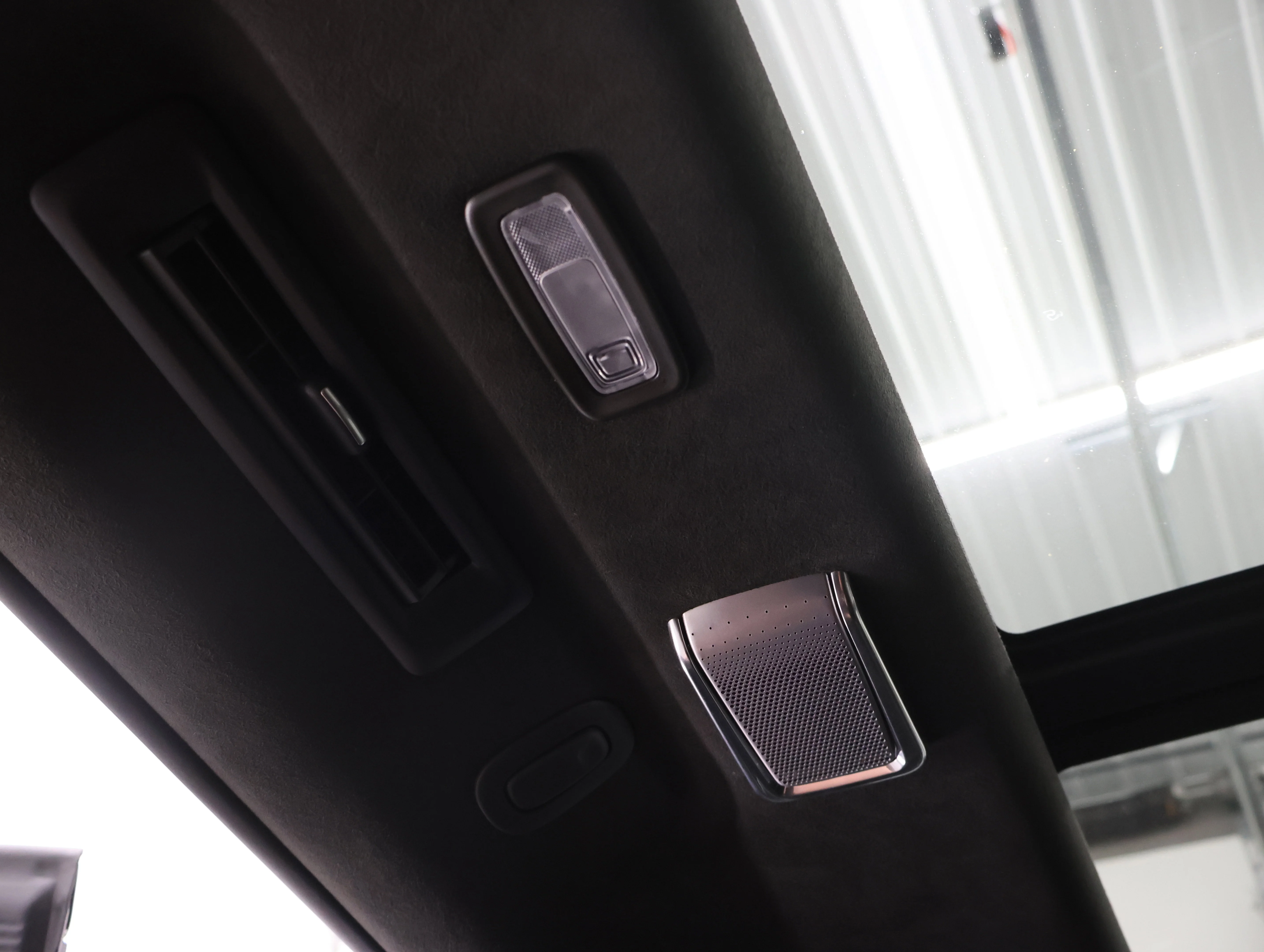 Used 2021 Black Raven Cadillac Sport Platinum image 46