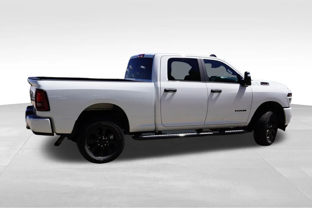 Certified Used 2025 Bright White Clearcoat Ram Big Horn image 4