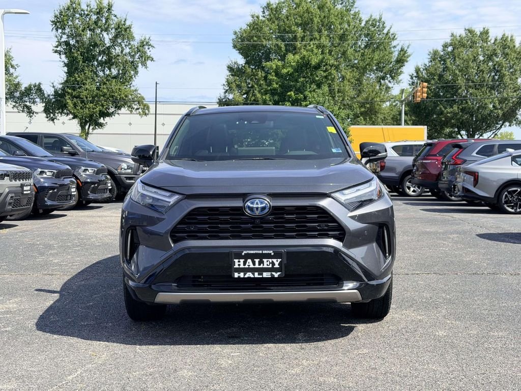 Used 2024  Toyota XSE image 6