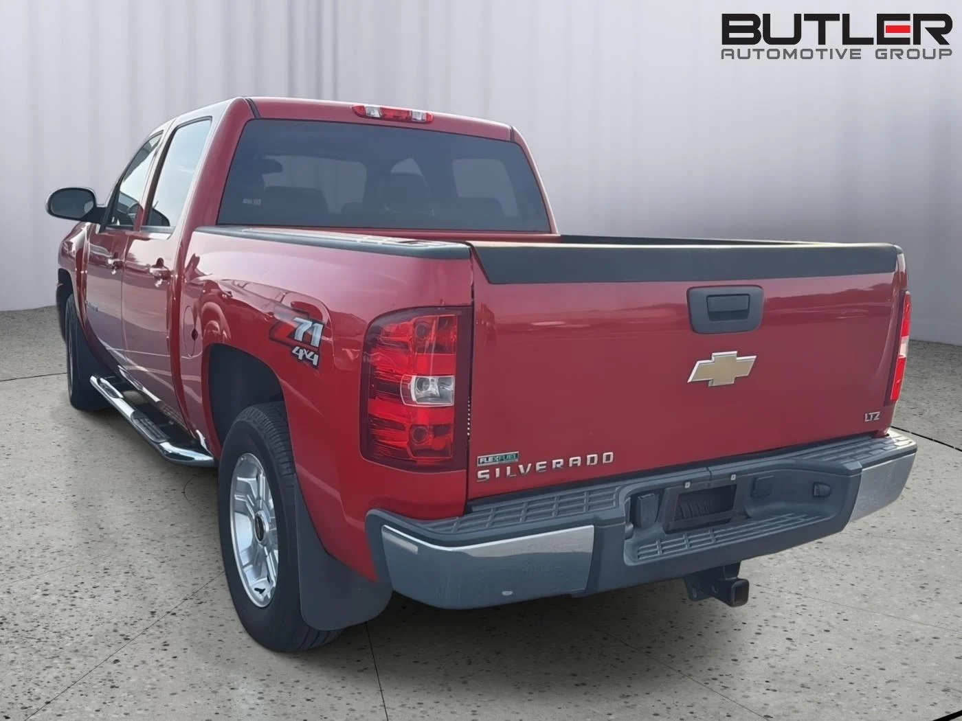 Used 2011 Victory Red Chevrolet LTZ image 10
