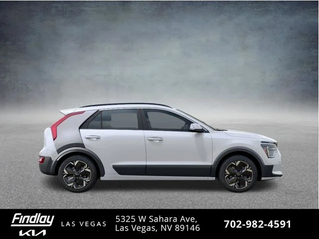 New 2026 White Kia Wave image 9