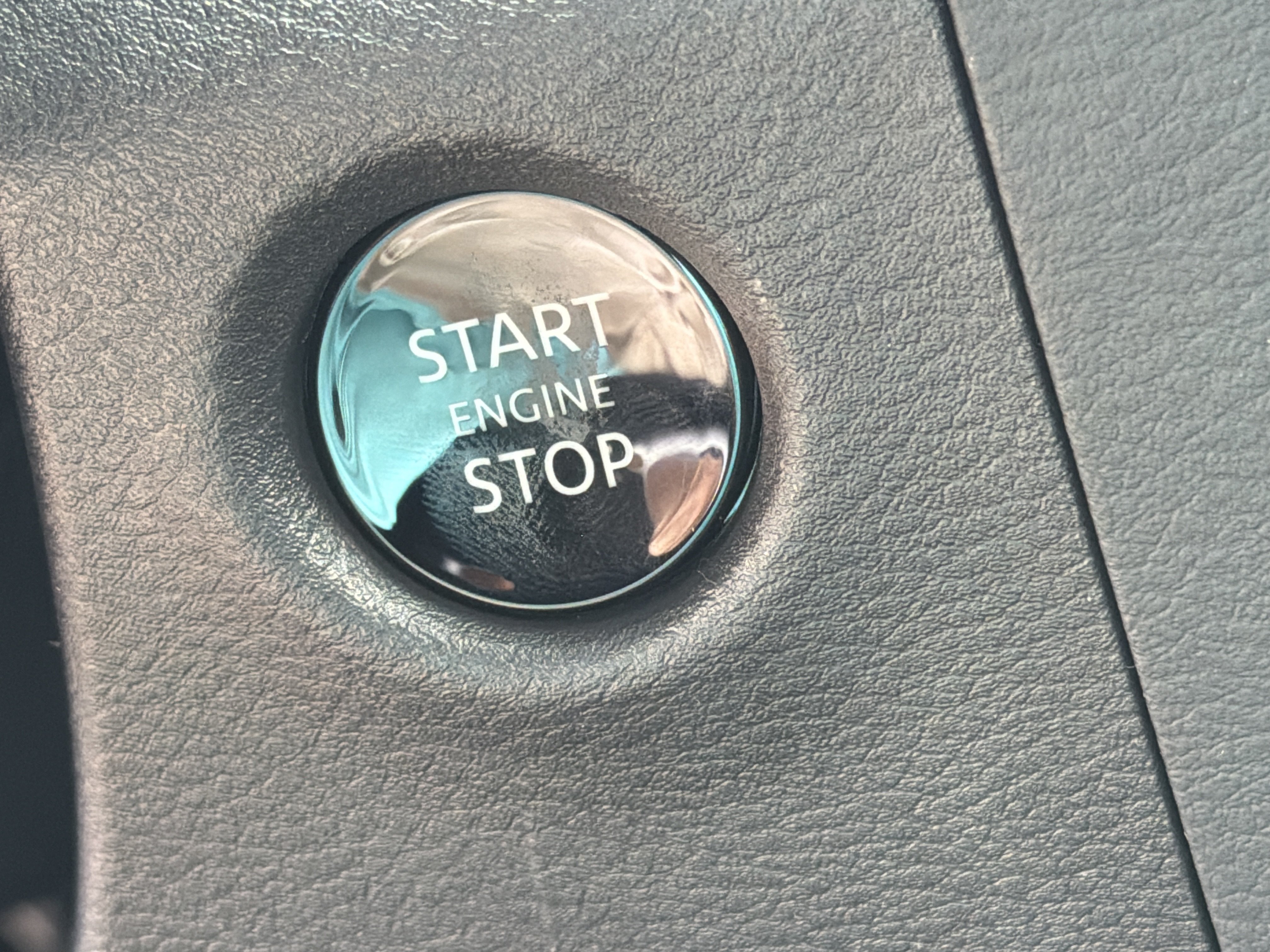 New 2026 Boulder Gray Pearl Nissan SV image 31