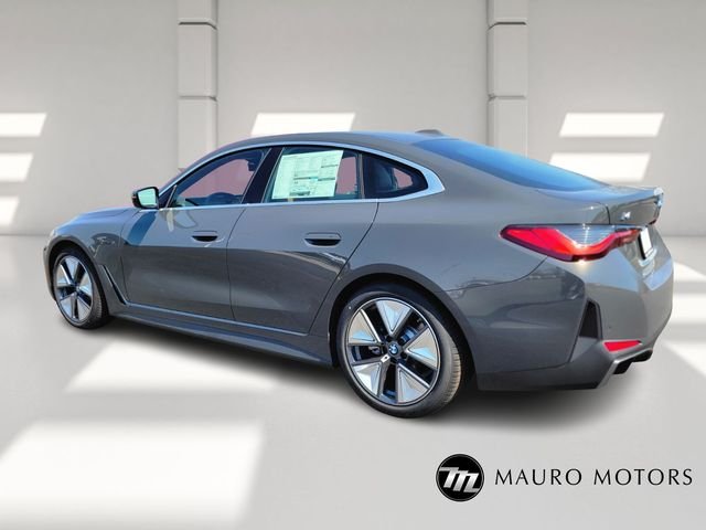New 2026 Gray BMW xDrive40 image 5