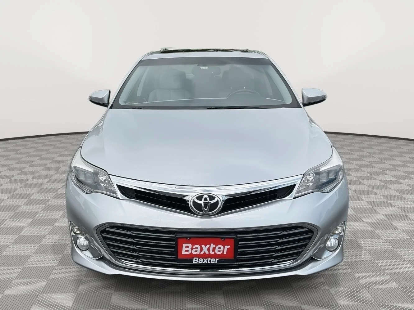 Used 2013 Classic Silver Metallic Toyota Limited image 20