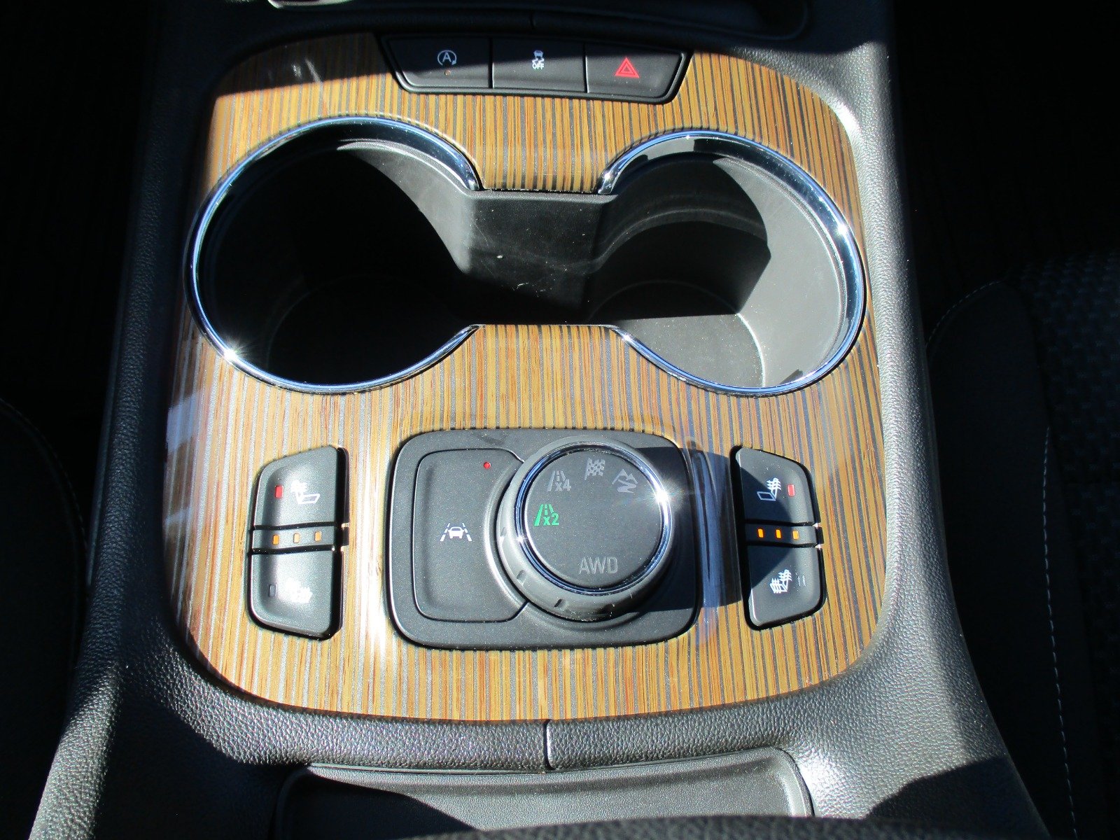 Used 2023 WHITE Gmc Sle image 20
