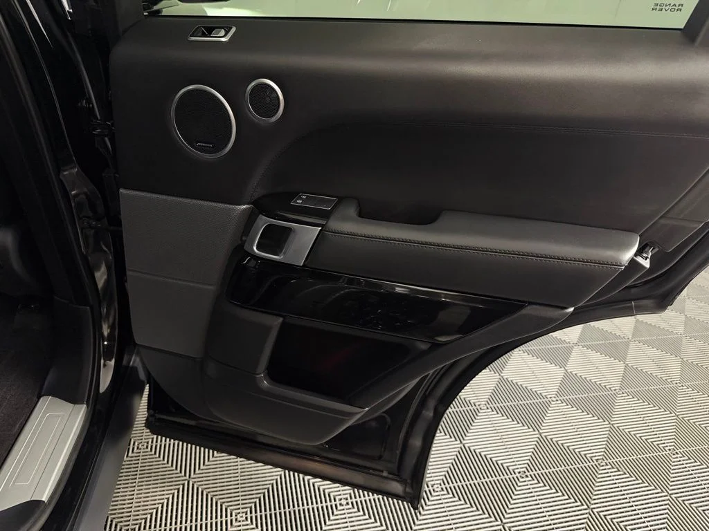 Used 2021 Black Land Rover HST image 32