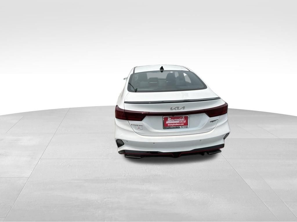 Used 2023 White Kia GT image 14