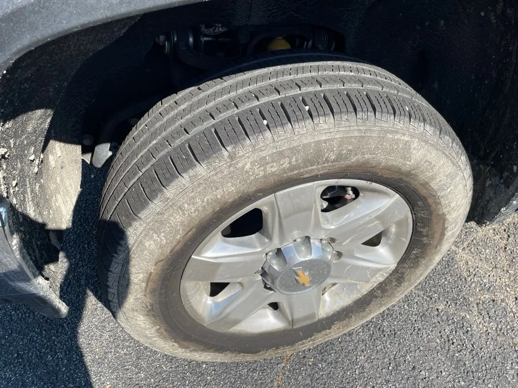 Used 2022 Blue Chevrolet LTZ image 9
