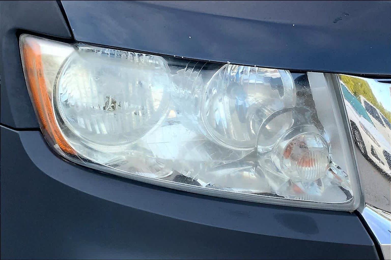 Used 2012 Maximum Steel Metallic Jeep Laredo image 23