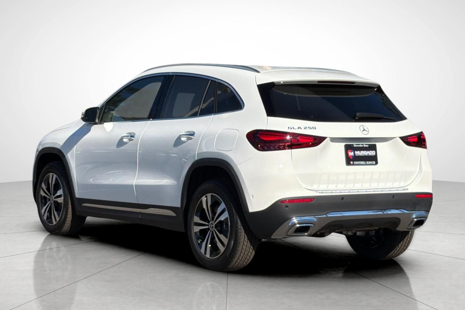 New 2026 Polar White Mercedes-Benz GLA 250 image 12