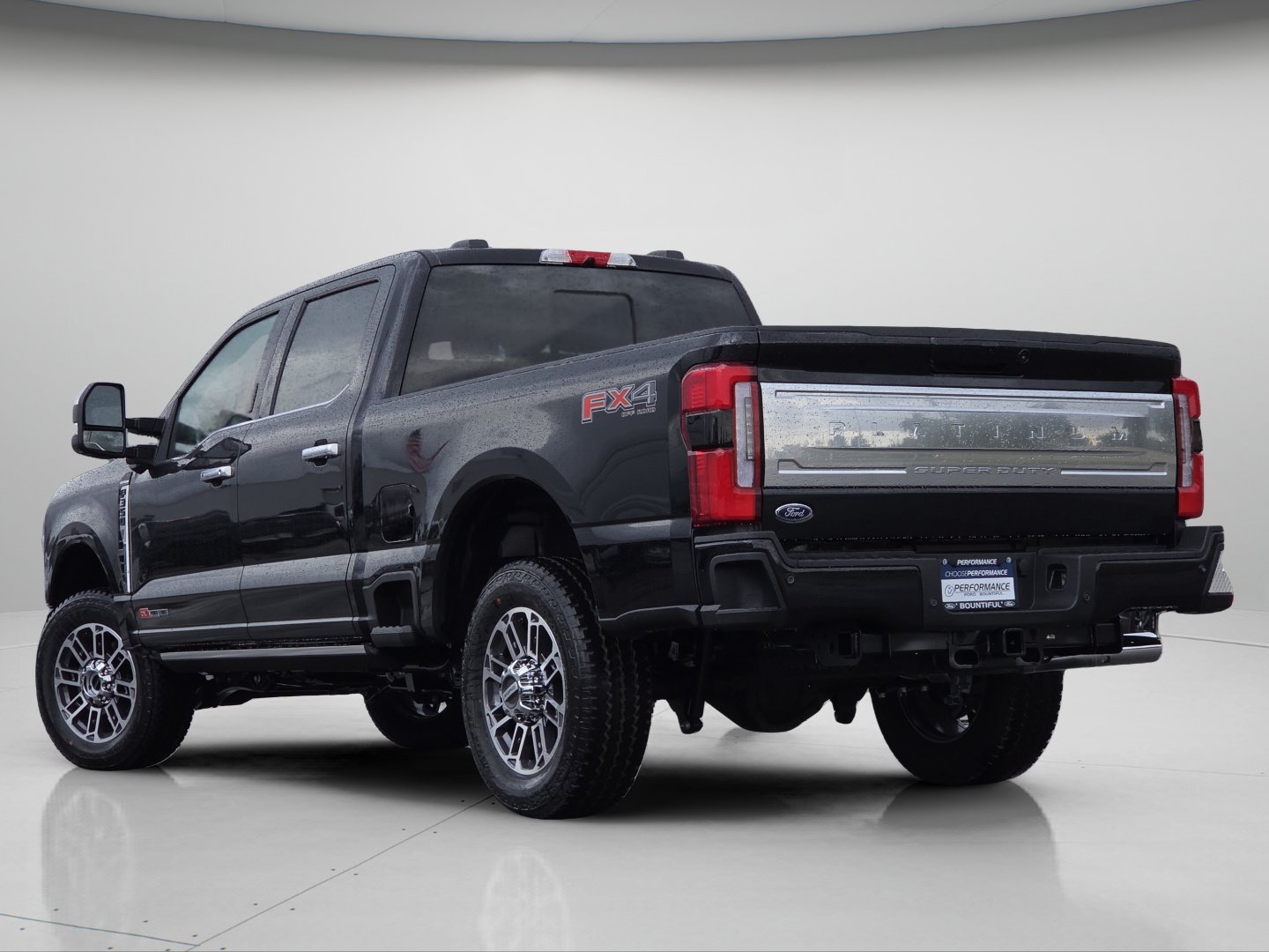 New 2026 Agate Black Metallic Ford Platinum image 29