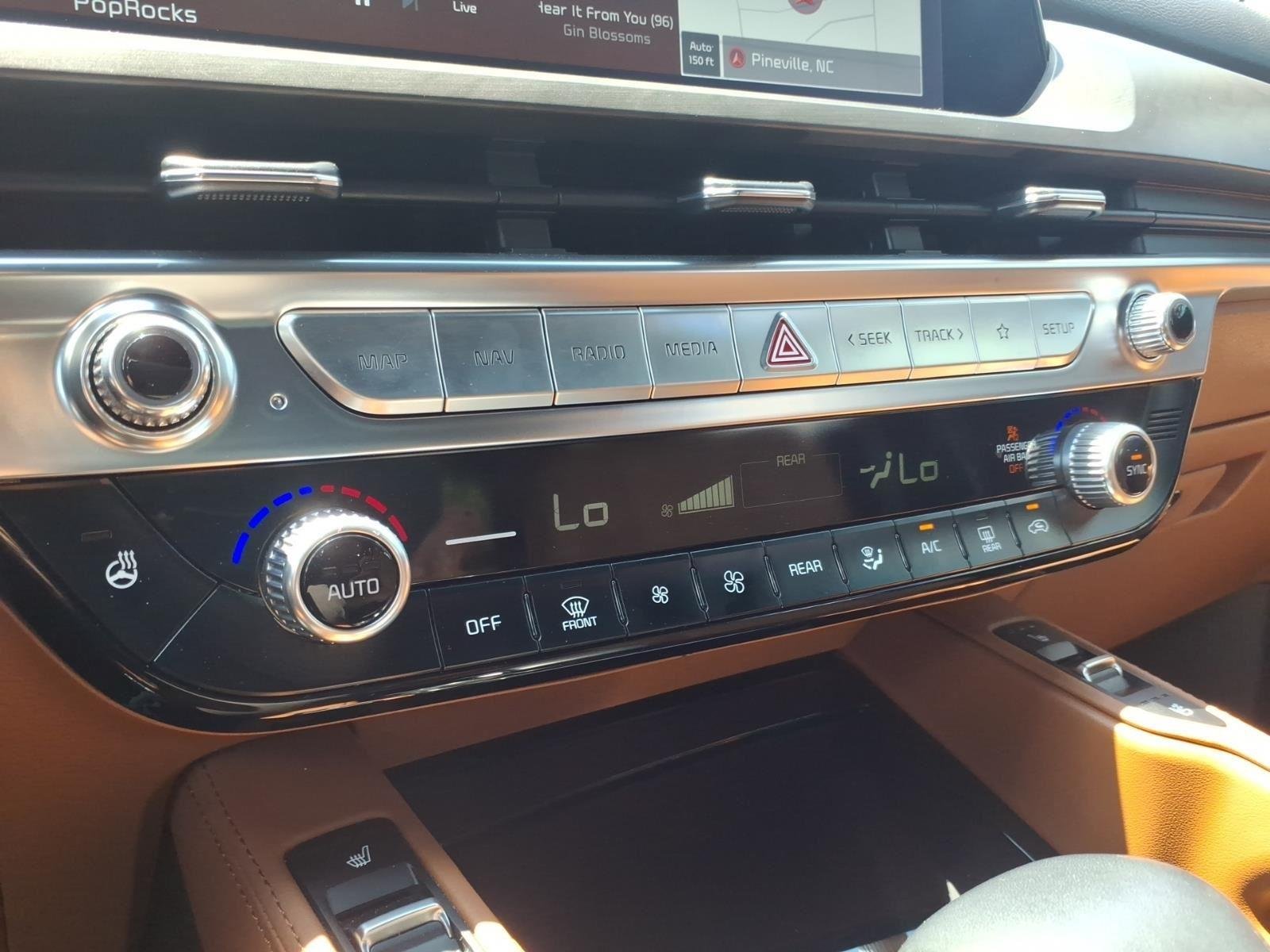 Used 2023 Dark Moss Kia SX X-Line image 28