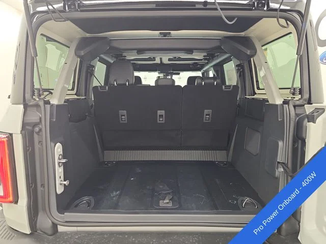 New 2026 Avalanche Gray Ford Badlands® image 17