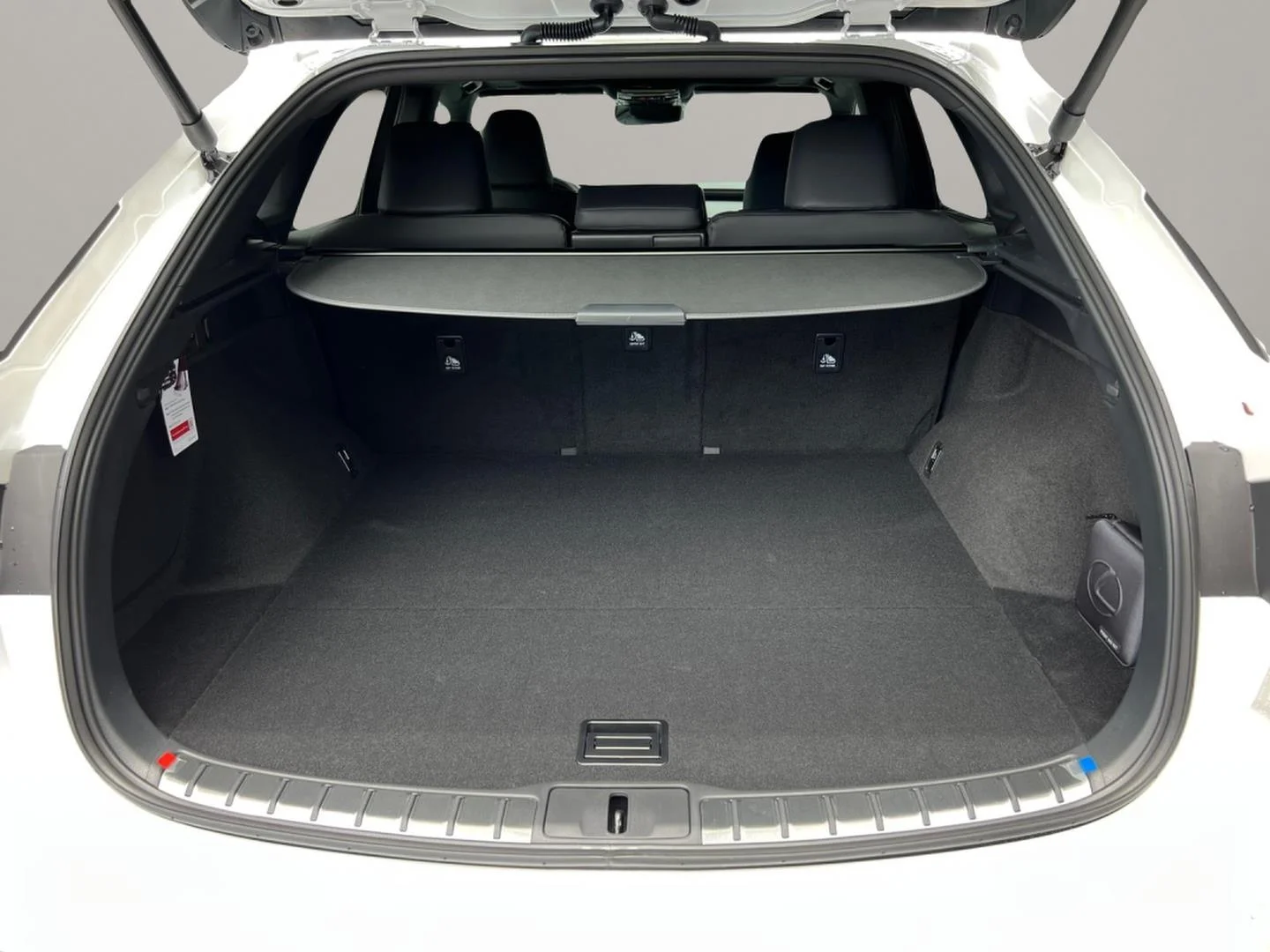 New 2026 Eminent White Pearl Lexus RX 350h Premium+ image 11