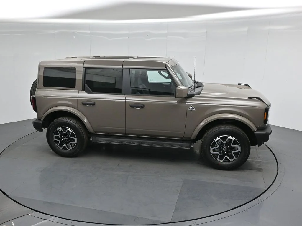 New 2026 Marsh Gray Ford Outer Banks image 52
