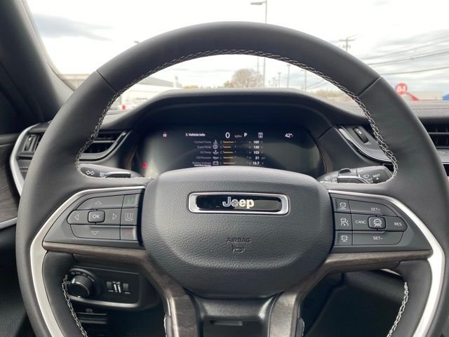 New 2026 Red Jeep Altitude image 15