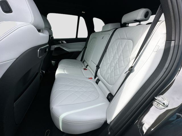 New 2026 Gray BMW sDrive40i image 19