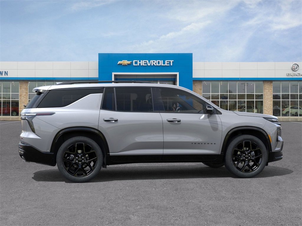 2026 Chevrolet Traverse RS photo 3