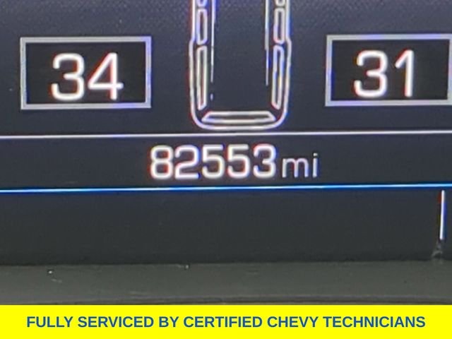 Used 2023 White GMC SLE image 32