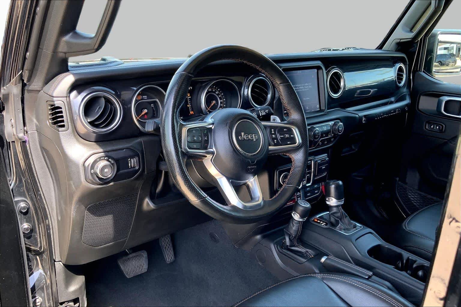 Certified Used 2023 Black Clearcoat Jeep Rubicon 392 image 24