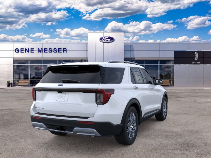New 2026 Star White Metallic Tri-Coat Ford Platinum™ image 21