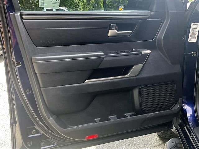Used 2023  Toyota SR5 image 18