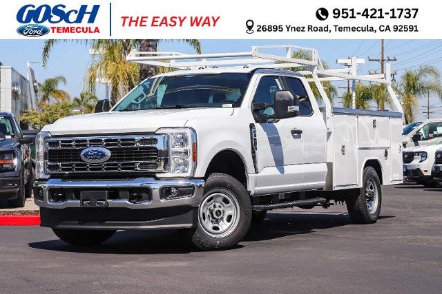 New 2026 Oxford White Ford F-350® XL image 31