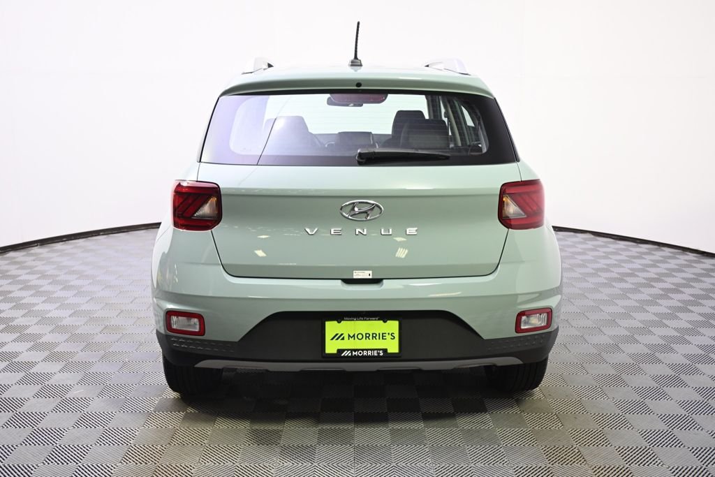 Certified Used 2025 Green Hyundai Limited image 5