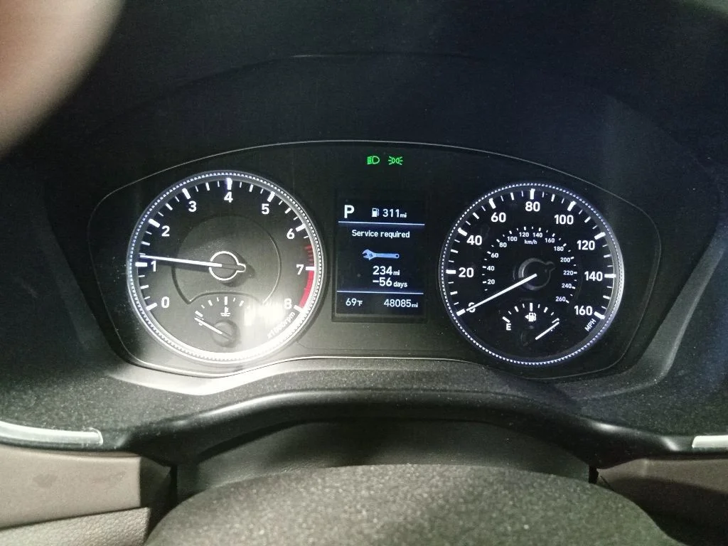 Used 2019 Symphony Silver Hyundai SE image 11