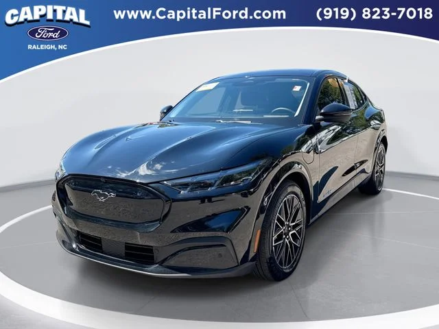 Used 2025 Black Ford Premium image 1