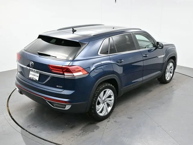 Used 2021 Blue Volkswagen 2.0T SEL image 40