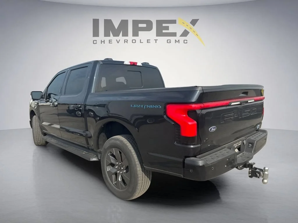 Used 2023 Black Ford Pro image 3
