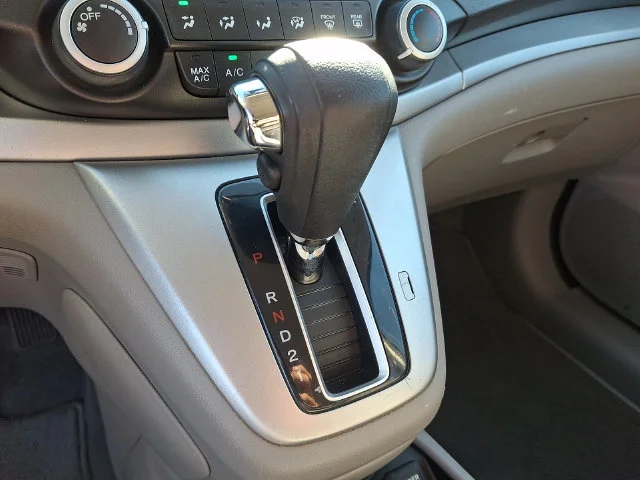Used 2012 Silver Honda LX image 15