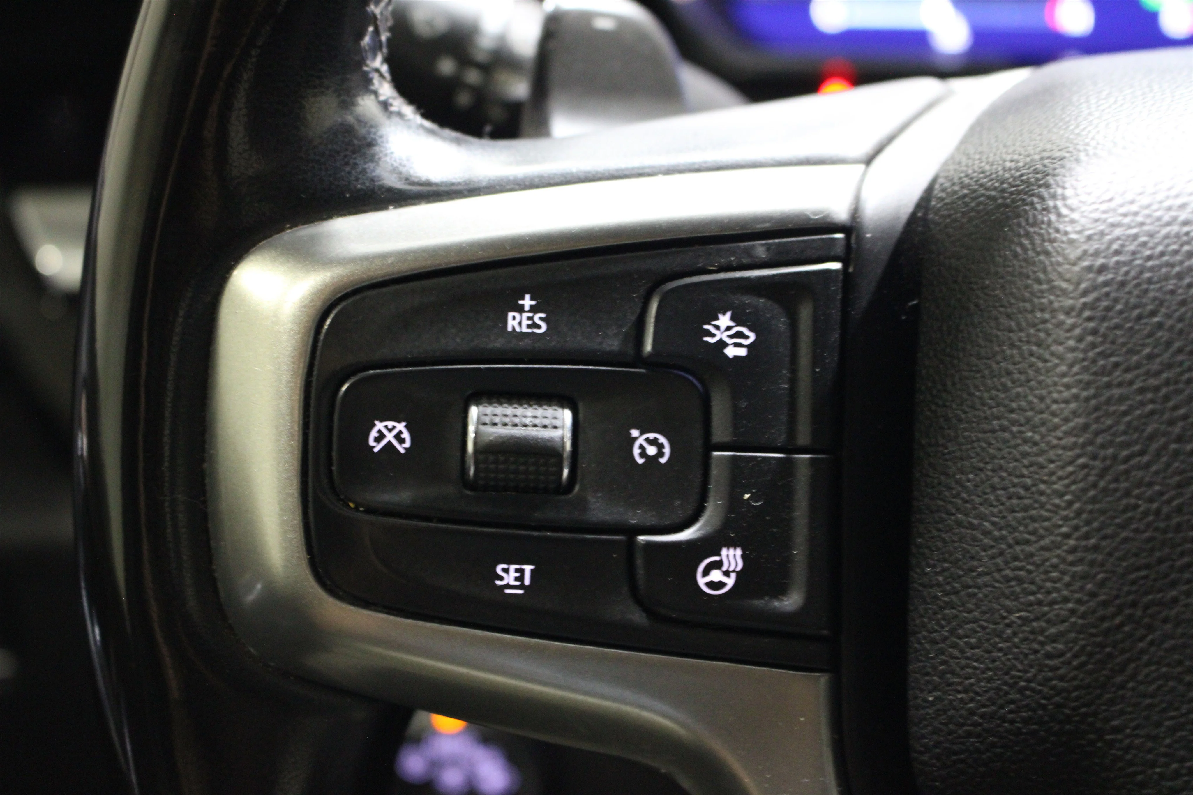 2024 Chevrolet Silverado 1500 RST - Photo 12