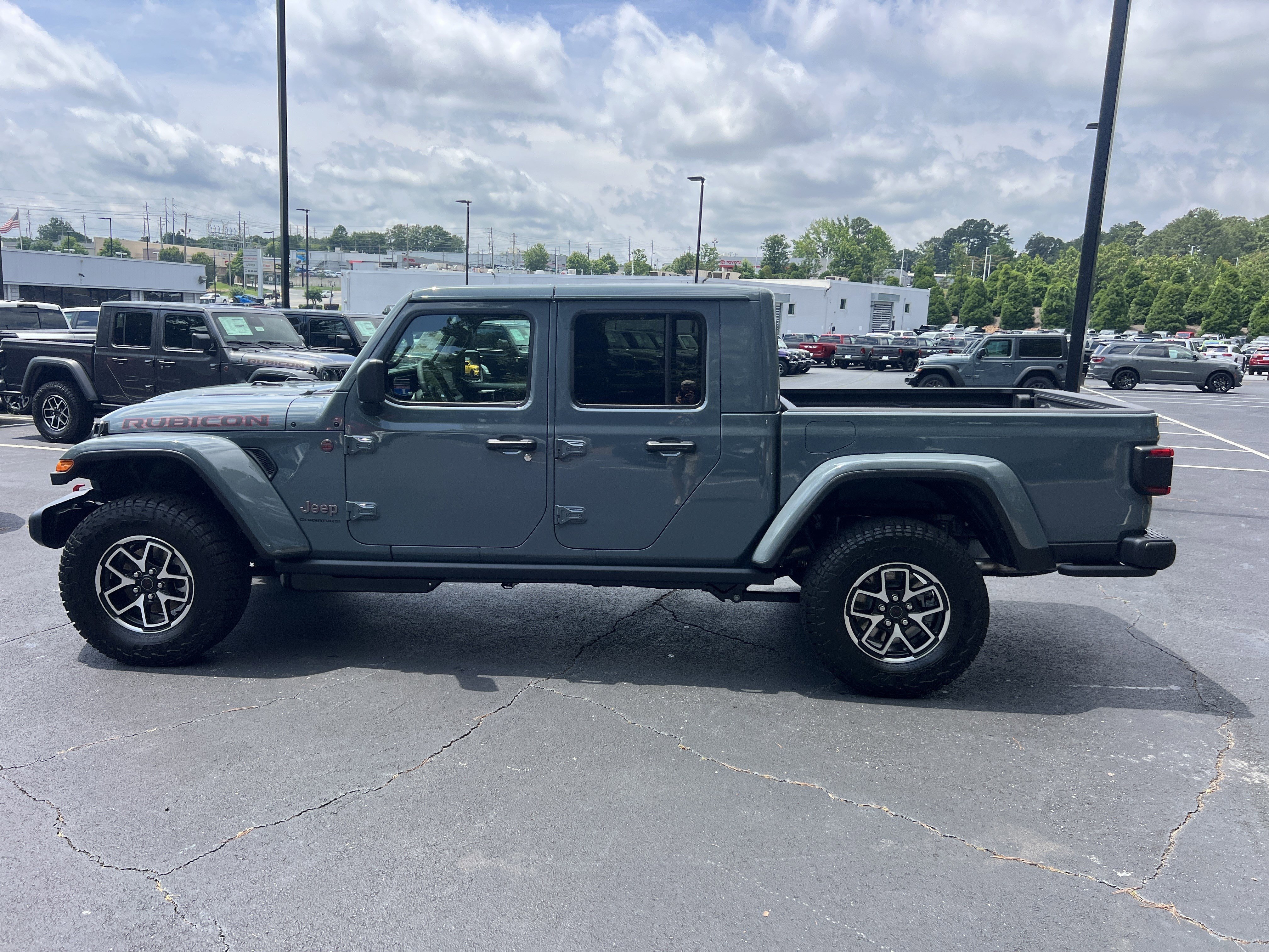 New 2026 Anvil Clearcoat Jeep Rubicon image 4