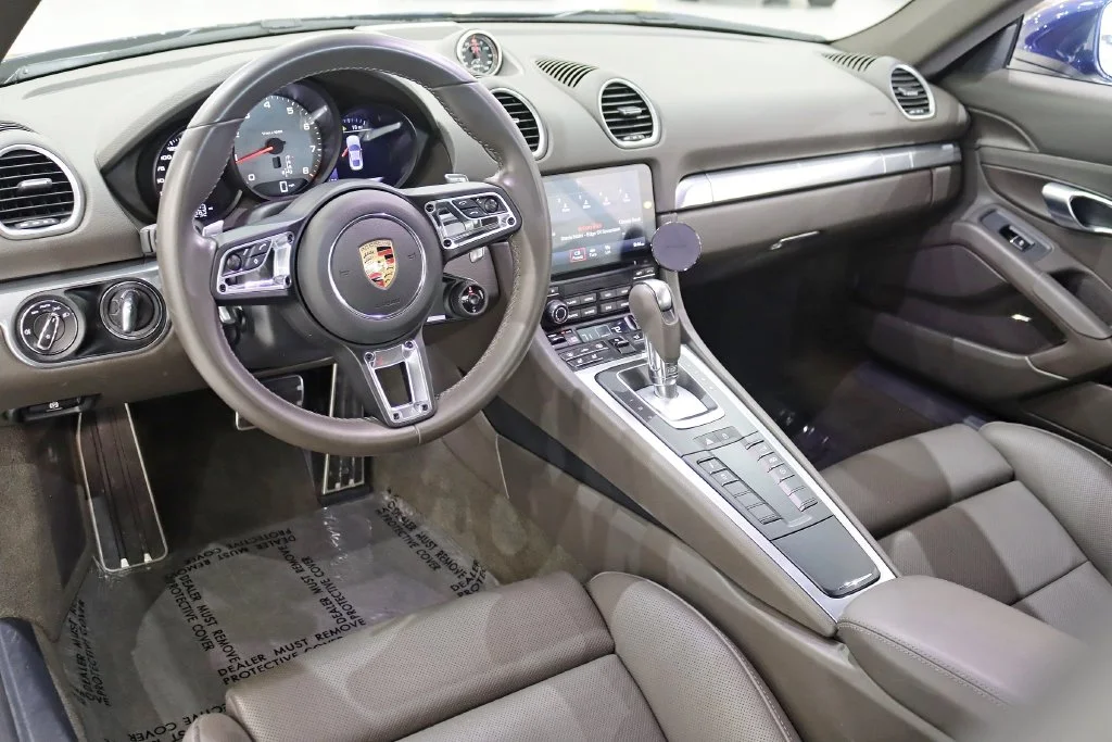 Used 2022 Blue Porsche S image 15