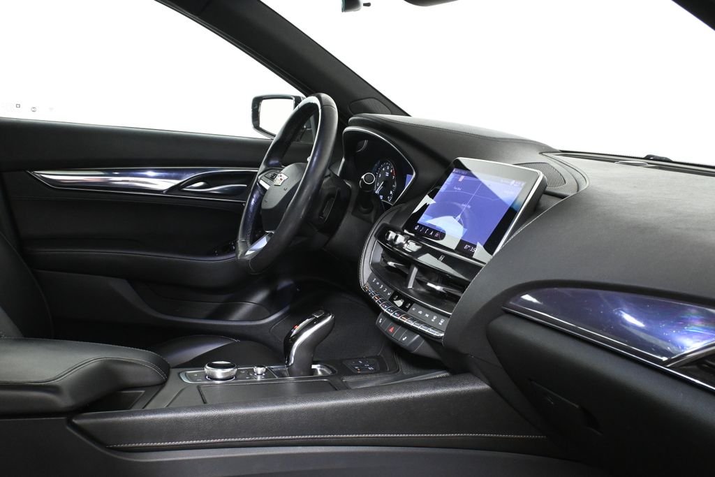 Used 2020 Gray Cadillac Luxury image 8