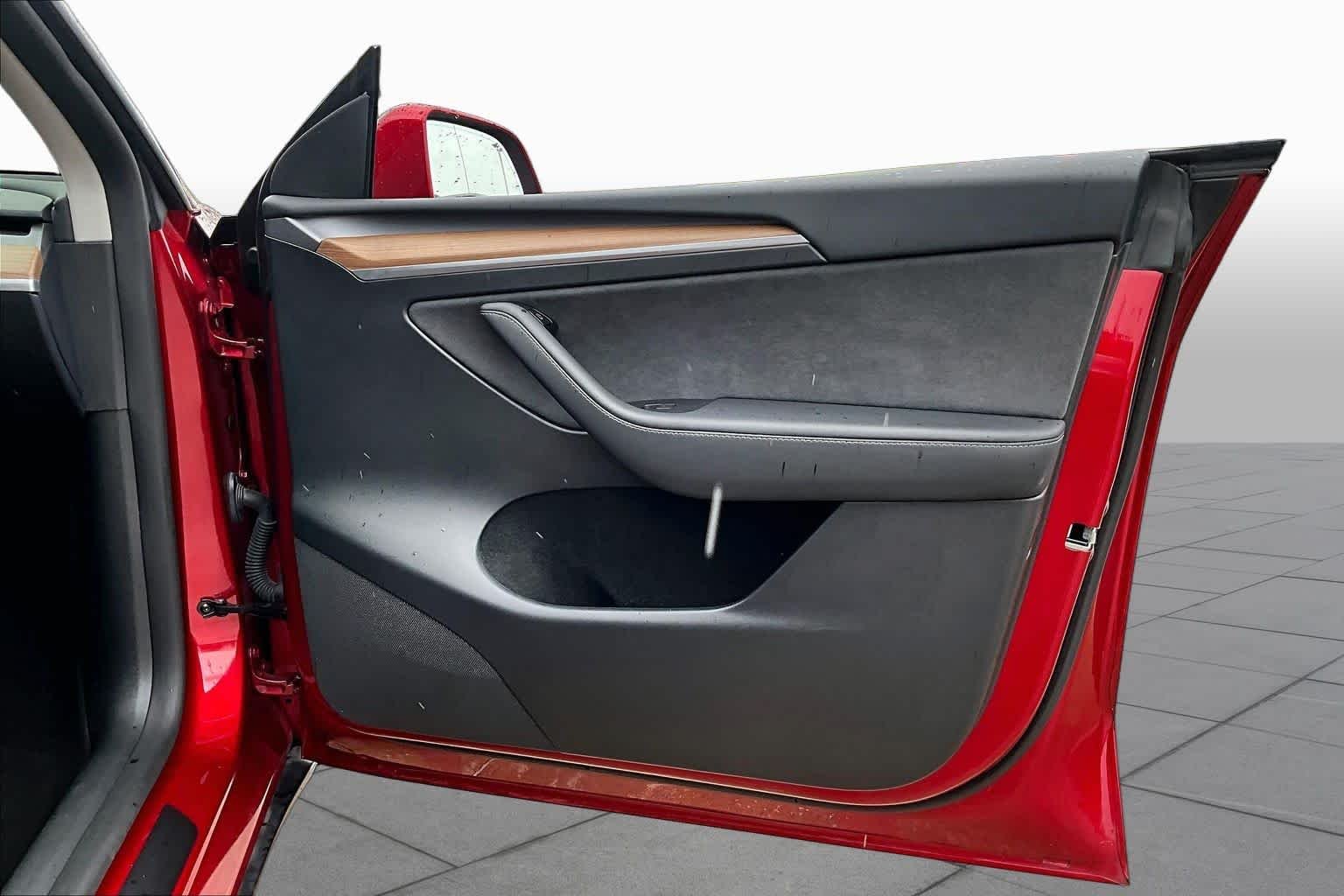 Used 2024 Ultra Red Tesla Long Range image 22