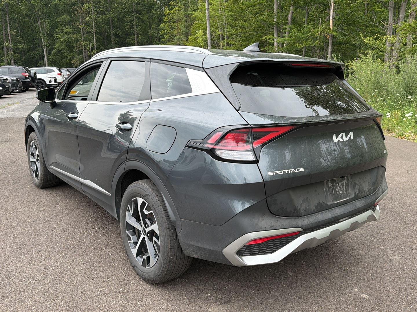 Used 2025 Gravity Gray Kia EX image 10