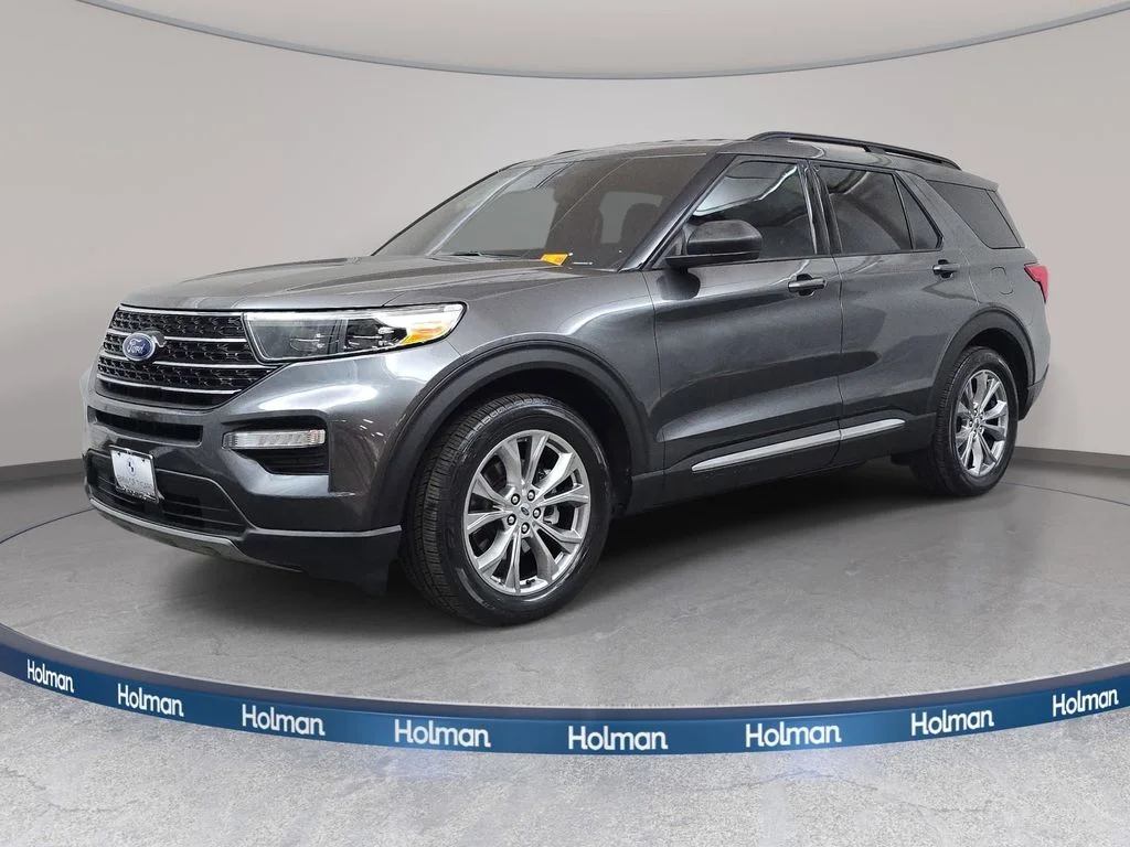 2020 Ford Explorer XLT RWD's photo
