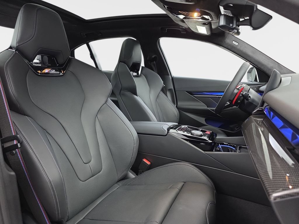 New 2026 Carbon Black Metallic BMW  image 9