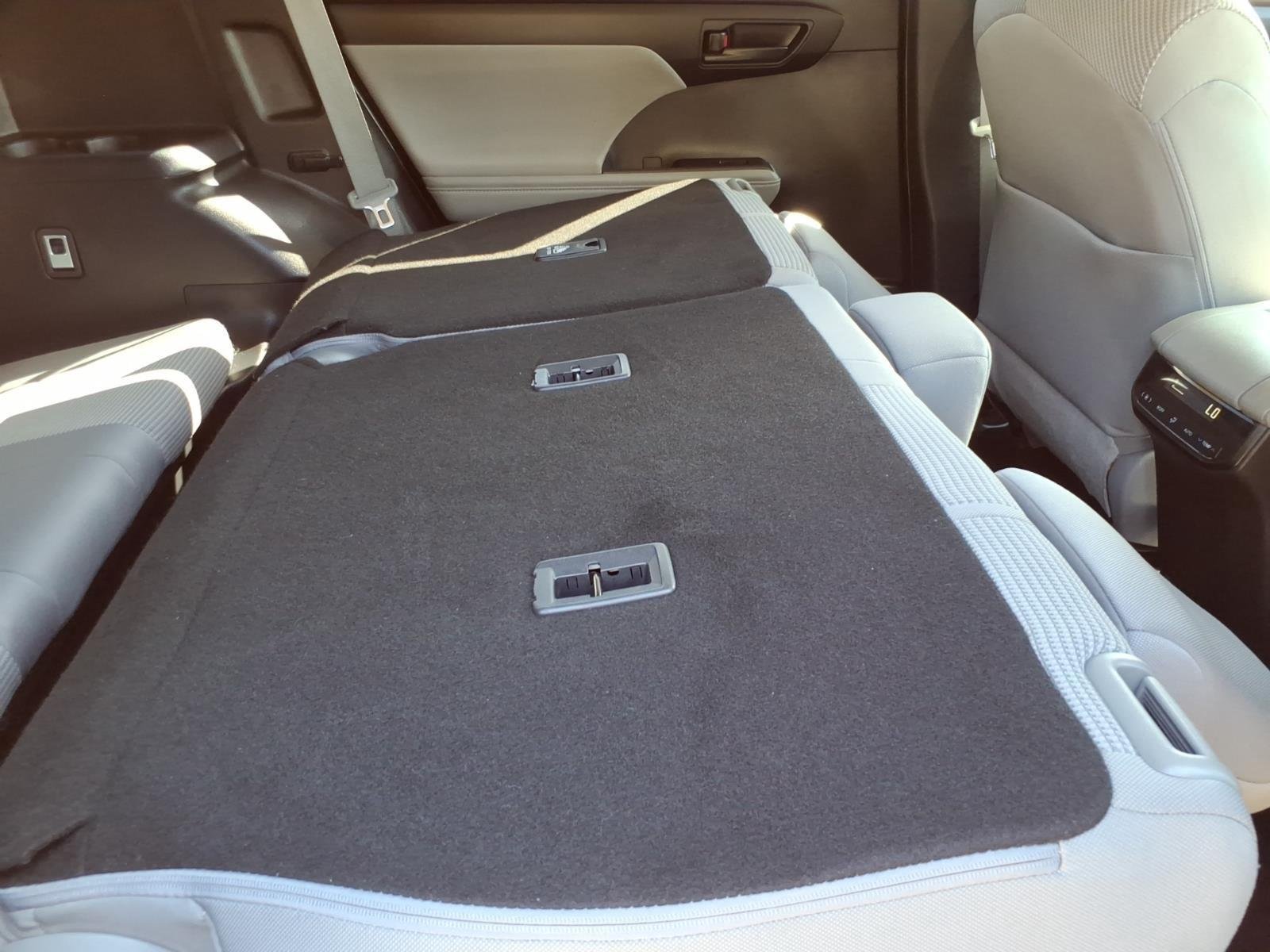 Used 2021 Magnetic Gray Metallic Toyota LE image 23