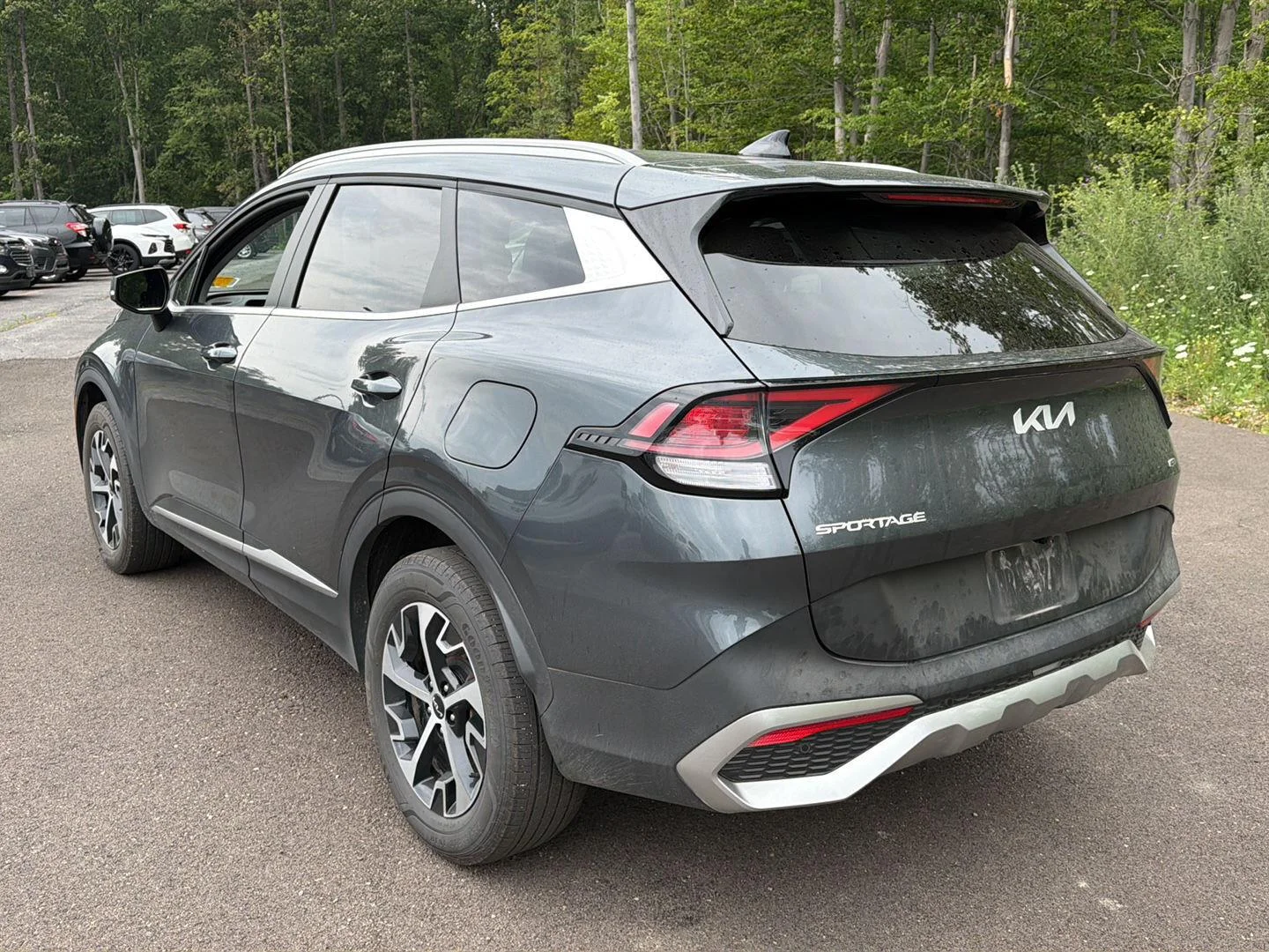 Used 2025 Gravity Gray Kia EX image 10