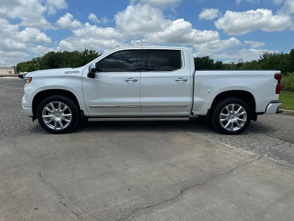 2024 Chevrolet Silverado 1500 High Country - Photo 11