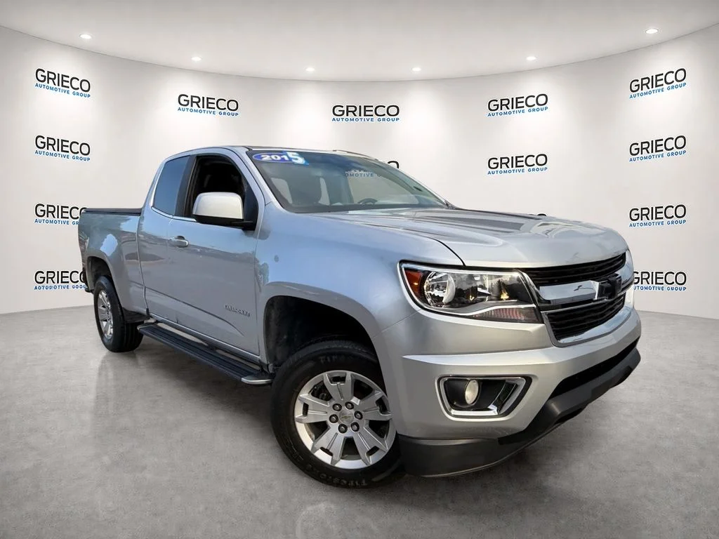 Used 2015 Silver Ice Metallic Chevrolet LT image 1