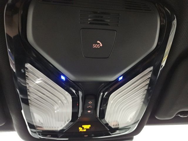 Used 2021 Black BMW M40i image 27